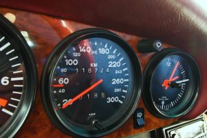 Porsche_930_5_Gang_samtrot_10