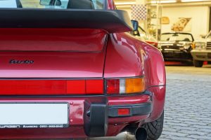 Porsche_930_5_Gang_samtrot_13