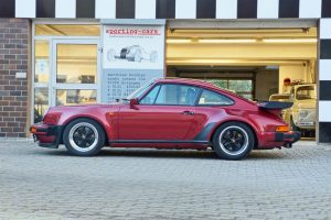 Porsche_930_5_Gang_samtrot_16