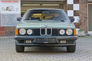 bmw_e23_745i_platanengruen_2