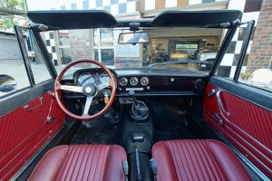 alfa_romeo_spider_1300_junior_nero_2