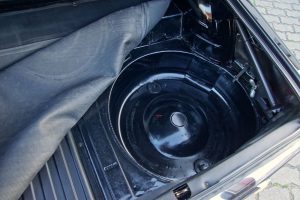 alfa_romeo_spider_1300_junior_nero_5