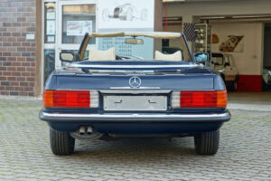 mercedes_benz_r107_350sl_11