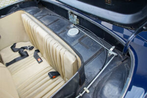 mercedes_benz_r107_350sl_2