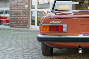 alfa_spider_2000_bronzo_16