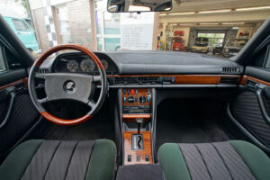 mercedes_500se_12